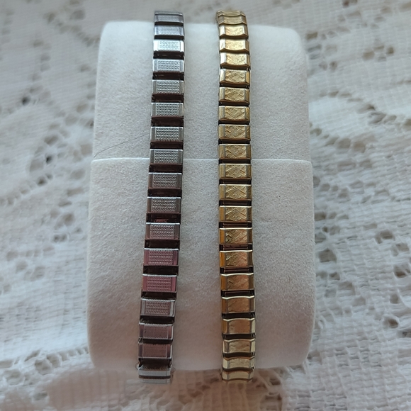 Girard Perregaux Bundle of 2 Watches - 1 Works main image 4